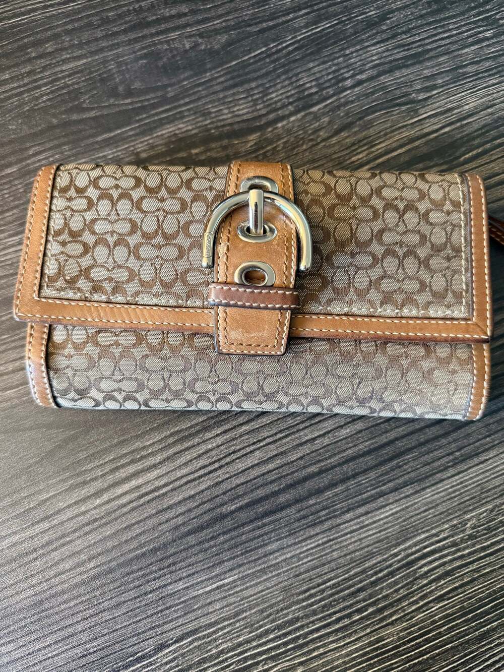 Vintage Y2K Coach Soho Signature Buckle Trifold Envelope Wallet